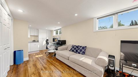 Photo 26 at 254 Patricia Avenue, Newtonbrook West, Toronto