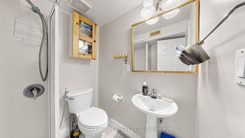 Photo 28 at 254 Patricia Avenue, Newtonbrook West, Toronto
