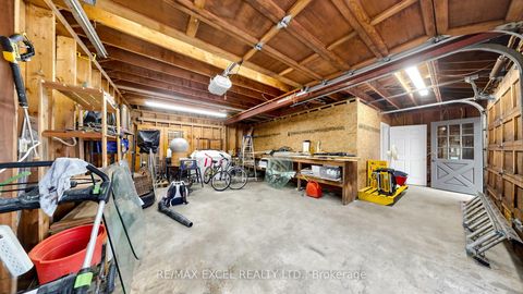 Photo 32 at 254 Patricia Avenue, Newtonbrook West, Toronto