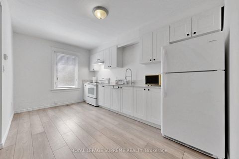 Photo 8 at 119 Essex Street W, Junction, Toronto