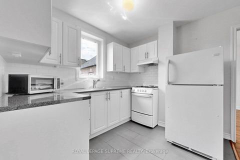 Photo 17 at 119 Essex Street W, Junction, Toronto
