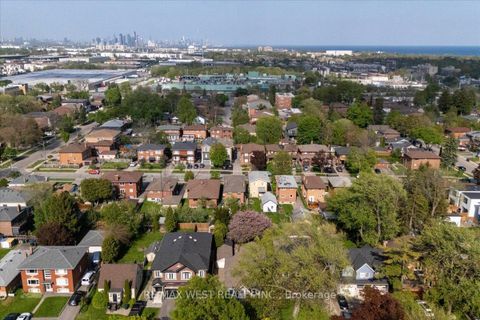 Photo 46 at 35 Gort Avenue, Alderwood, Toronto