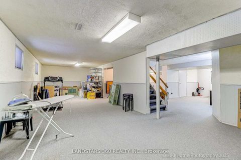 Photo 23 at 31 Whitehorn Crescent, Don Valley Village, Toronto