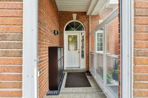 Photo 1 at 153 Purcell Crescent, Maple, Vaughan