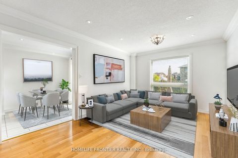 Photo 7 at 153 Purcell Crescent, Maple, Vaughan