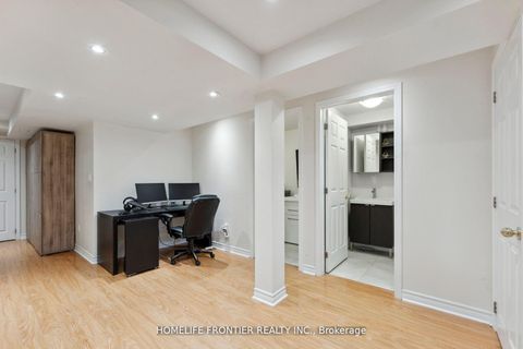 Photo 18 at 153 Purcell Crescent, Maple, Vaughan