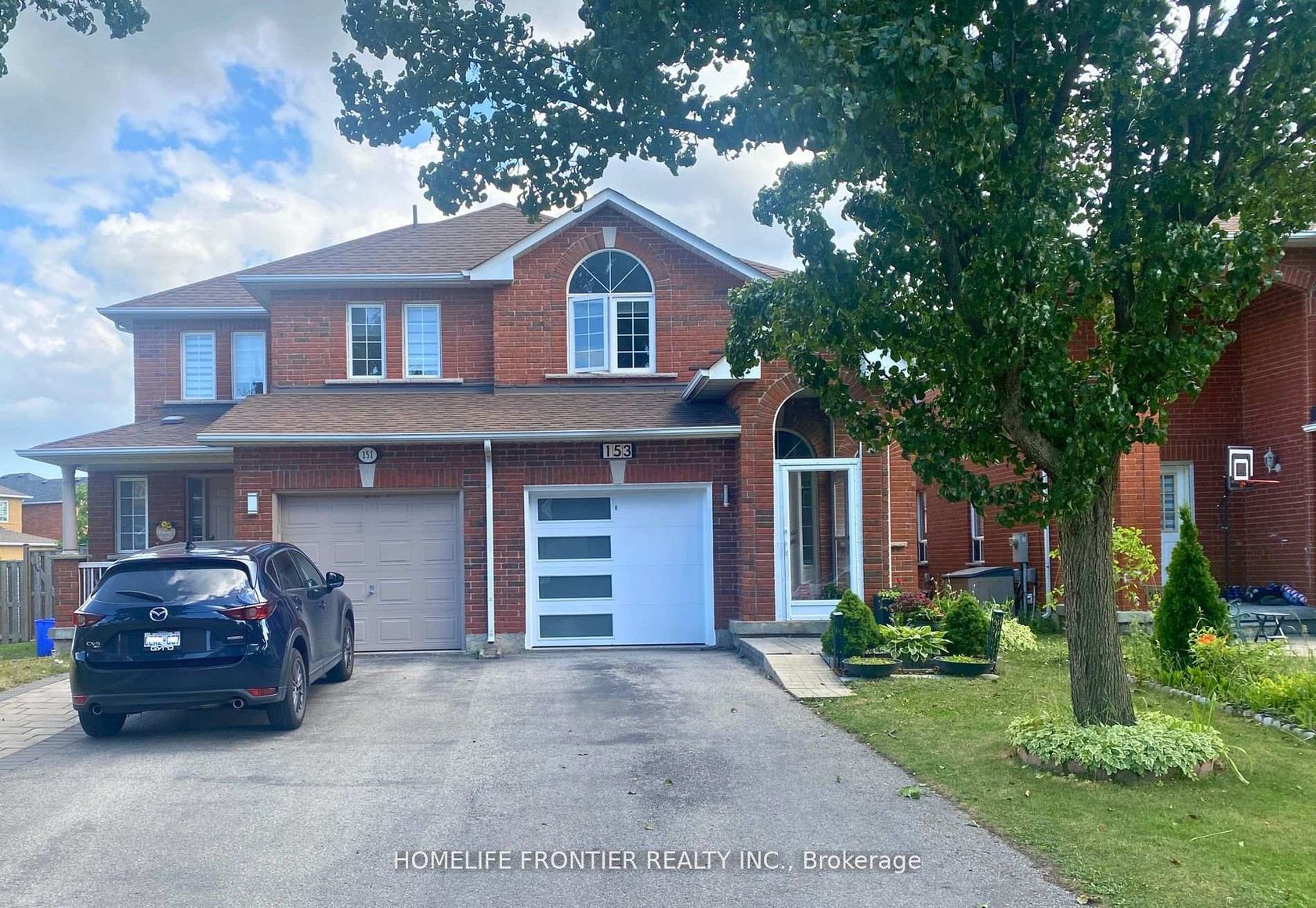 153 Purcell Crescent, Maple, Vaughan photo number 2