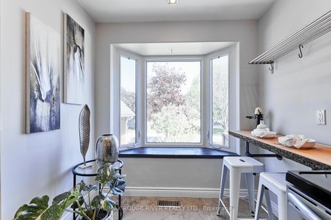 Photo 8 at 31 Champine Square, Bowmanville, Clarington