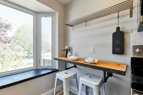 Photo 9 at 31 Champine Square, Bowmanville, Clarington