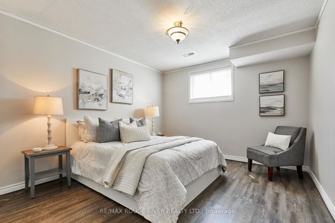 Photo 17 at 31 Champine Square, Bowmanville, Clarington