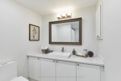 Photo 22 at 31 Champine Square, Bowmanville, Clarington