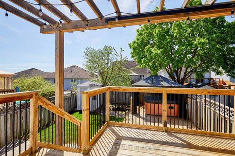 Photo 23 at 31 Champine Square, Bowmanville, Clarington