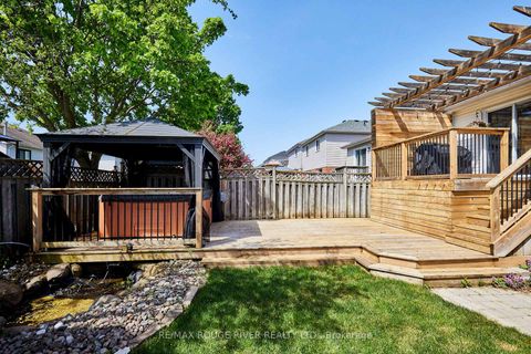 Photo 24 at 31 Champine Square, Bowmanville, Clarington