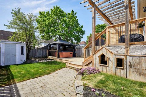 Photo 25 at 31 Champine Square, Bowmanville, Clarington