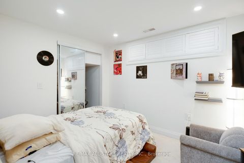 Photo 30 at 512 Sandford Street, Central Newmarket, Newmarket