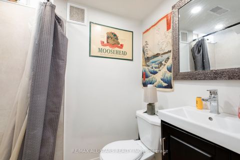 Photo 31 at 512 Sandford Street, Central Newmarket, Newmarket