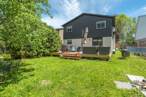 Photo 36 at 512 Sandford Street, Central Newmarket, Newmarket