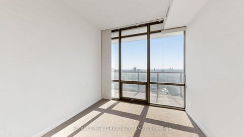 Photo 31 at 2710 - 832 Bay Street, Bay Street Corridor, Toronto