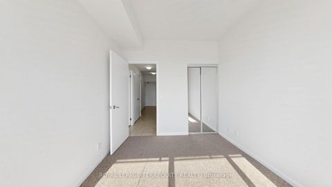 Photo 32 at 2710 - 832 Bay Street, Bay Street Corridor, Toronto