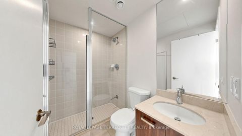 Photo 36 at 2710 - 832 Bay Street, Bay Street Corridor, Toronto