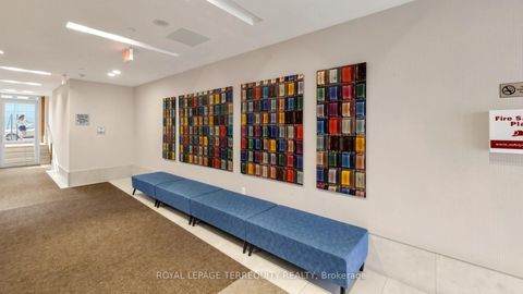 Photo 44 at 2710 - 832 Bay Street, Bay Street Corridor, Toronto