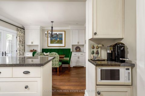 Photo 12 at 176 Forman Avenue, Mount Pleasant East, Toronto