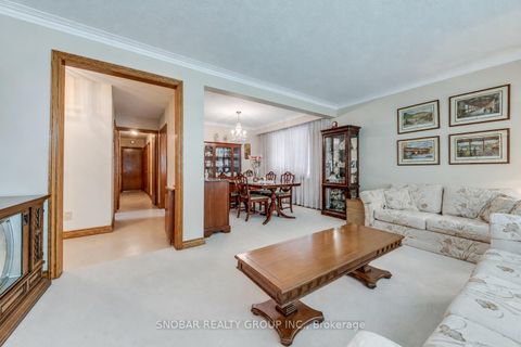 Photo 4 at 22 Norgrove Crescent, Richview, Toronto