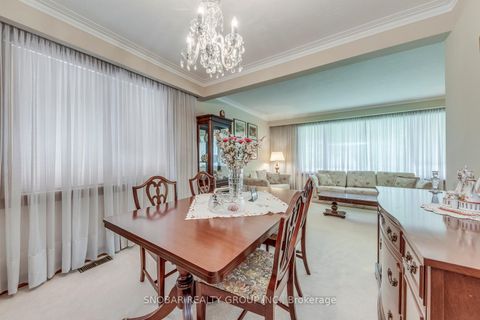 Photo 7 at 22 Norgrove Crescent, Richview, Toronto