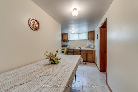 Photo 24 at 22 Norgrove Crescent, Richview, Toronto