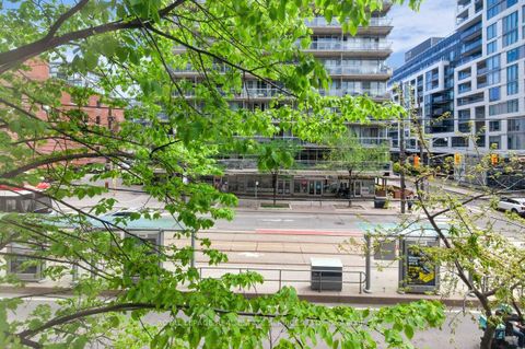 Photo 11 at 210 - 60 Bathurst Street, Niagara, Toronto