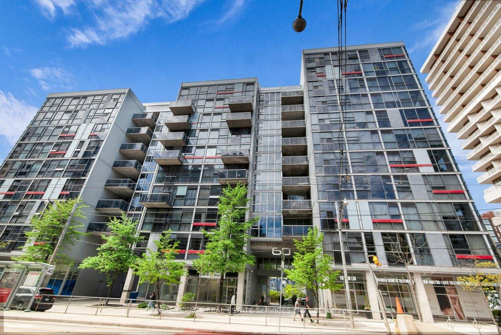 210 - 60 Bathurst Street, Niagara, Toronto 