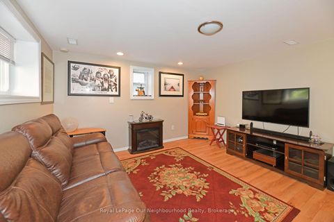 Photo 6 at 1275 Kingston Road, Cliffside, Toronto