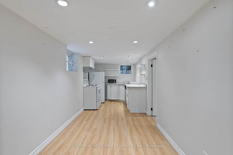 Photo 31 at 363 Strathmore Boulevard, East York, Toronto