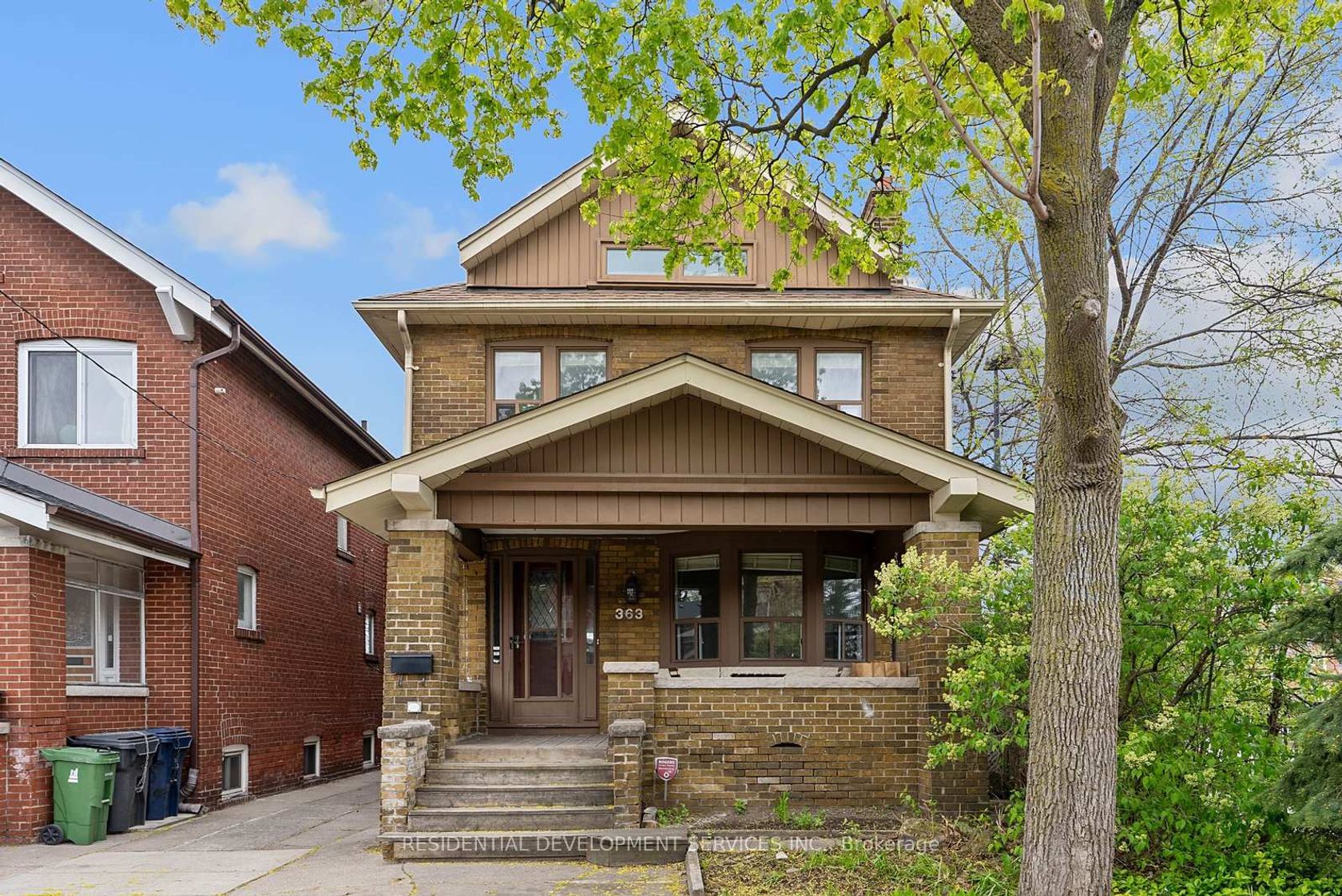 363 Strathmore Boulevard, East York, Toronto 