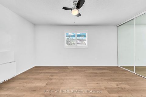 Photo 9 at 212 - 126 Bell Farm Road, Alliance, Barrie