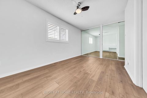 Photo 10 at 212 - 126 Bell Farm Road, Alliance, Barrie