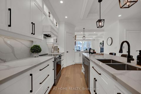 Photo 15 at 819 Fairview Avenue, Bay Ridges, Pickering