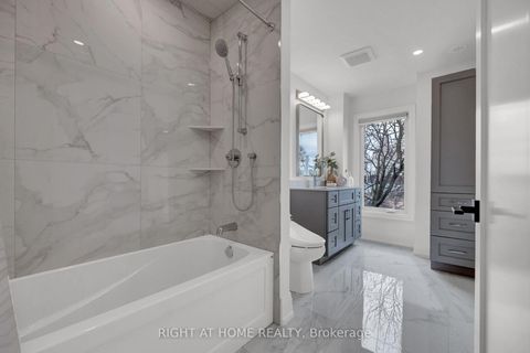 Photo 34 at 819 Fairview Avenue, Bay Ridges, Pickering