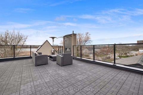 Photo 36 at 819 Fairview Avenue, Bay Ridges, Pickering