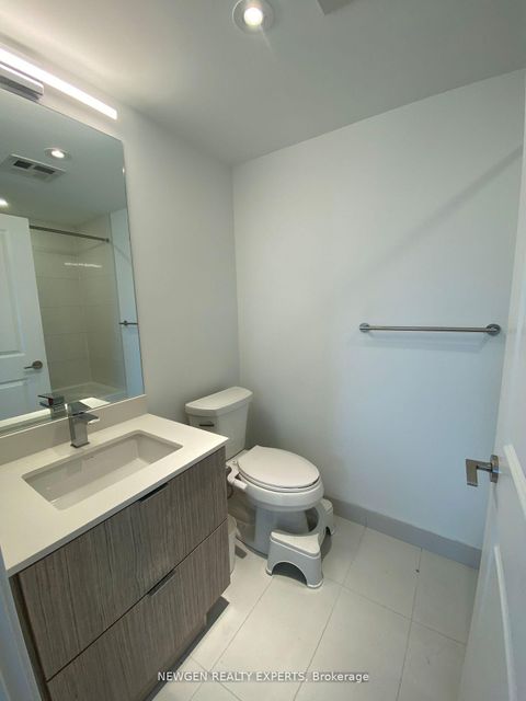 Photo 6 at 3004 - 395 Bloor Street E, North St. James Town, Toronto