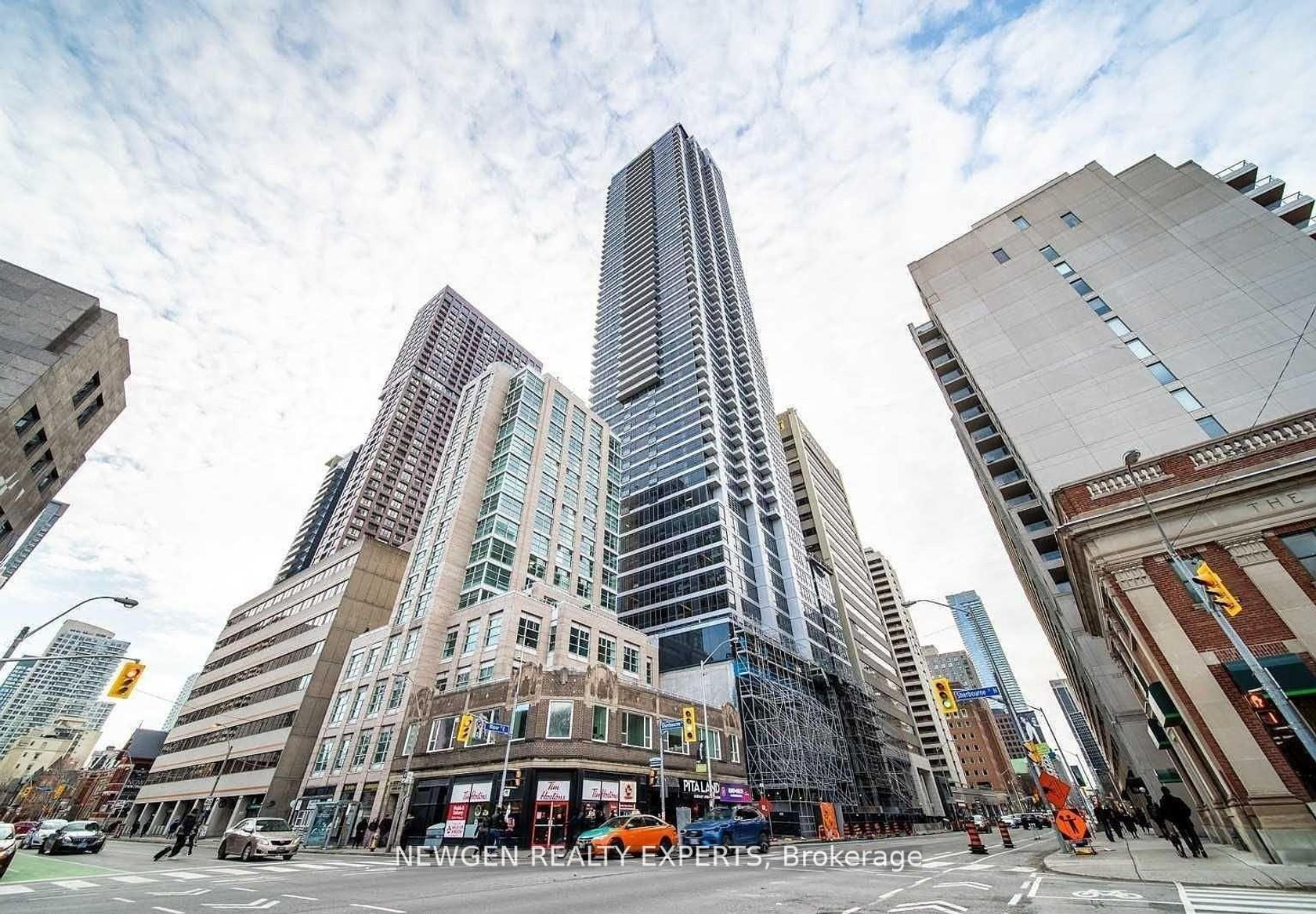 3004 - 395 Bloor Street E, North St. James Town, Toronto photo number 2