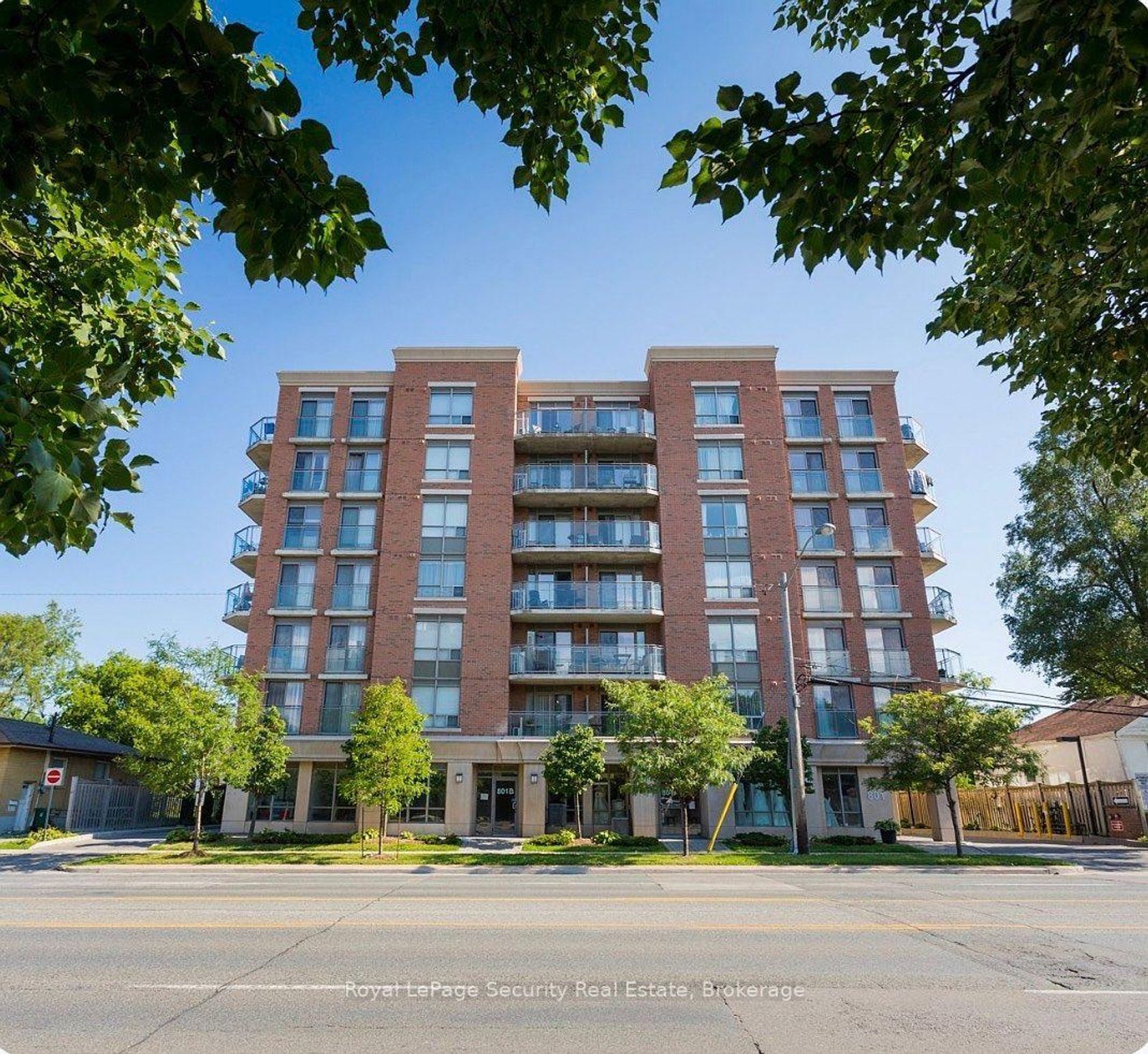 310 - 801 Sheppard Avenue, Clanton Park, Toronto 