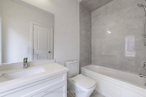 Photo 33 at 51A Puccini Drive, Oak Ridges, Richmond Hill