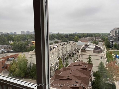 Photo 10 at 1010 - 2 Clairtrell Road, Willowdale East, Toronto