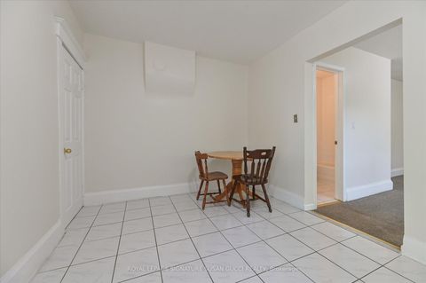 Photo 8 at 85 Linsmore Crescent, East York, Toronto