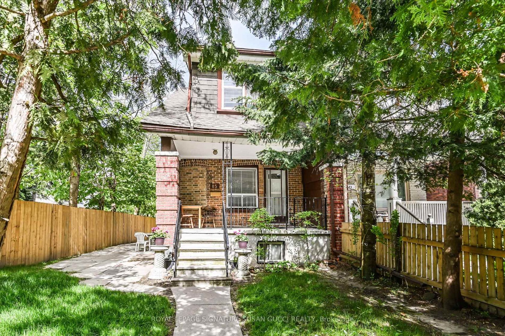 85 Linsmore Crescent, East York, Toronto 