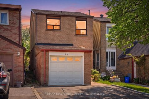 Photo 0 at 39 Riviera Drive, Glen Shields, Vaughan