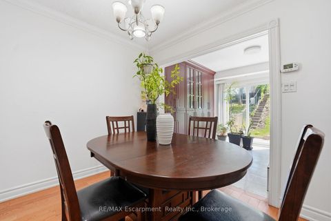 Photo 4 at 39 Riviera Drive, Glen Shields, Vaughan