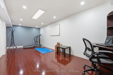 Photo 15 at 39 Riviera Drive, Glen Shields, Vaughan