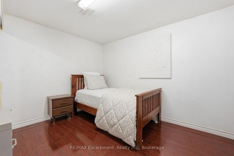Photo 16 at 39 Riviera Drive, Glen Shields, Vaughan